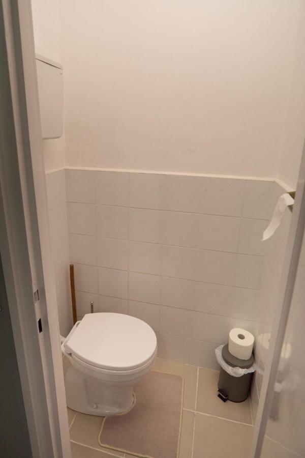 Dia Apartman Pécs Extérieur photo
