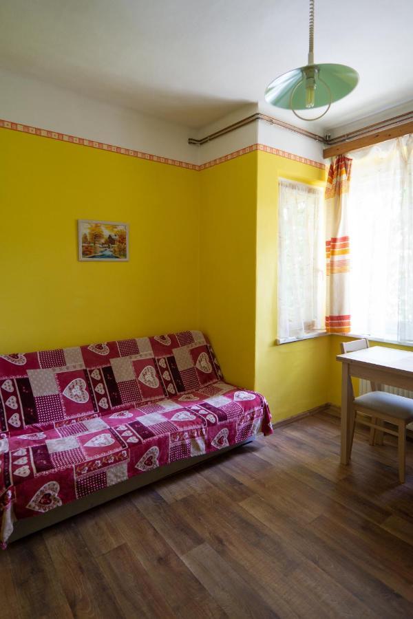 Dia Apartman Pécs Extérieur photo